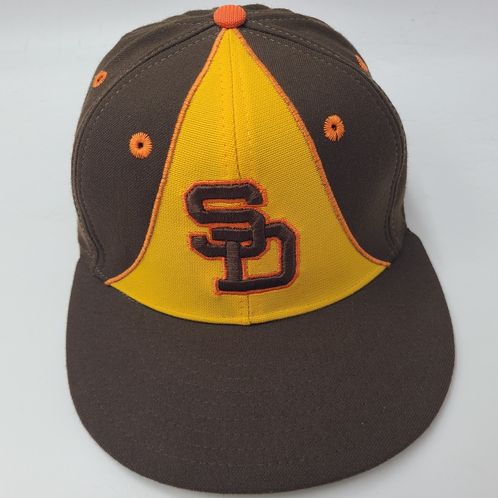Vintage San Diego Padres Hat Fitted 7 1/8 New Era Pro Model Brown Leather Band